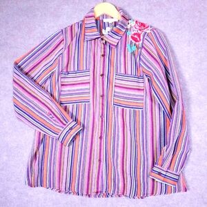 ANDREE BY UNIT Top Women's Large Embroidered Floral Button Up